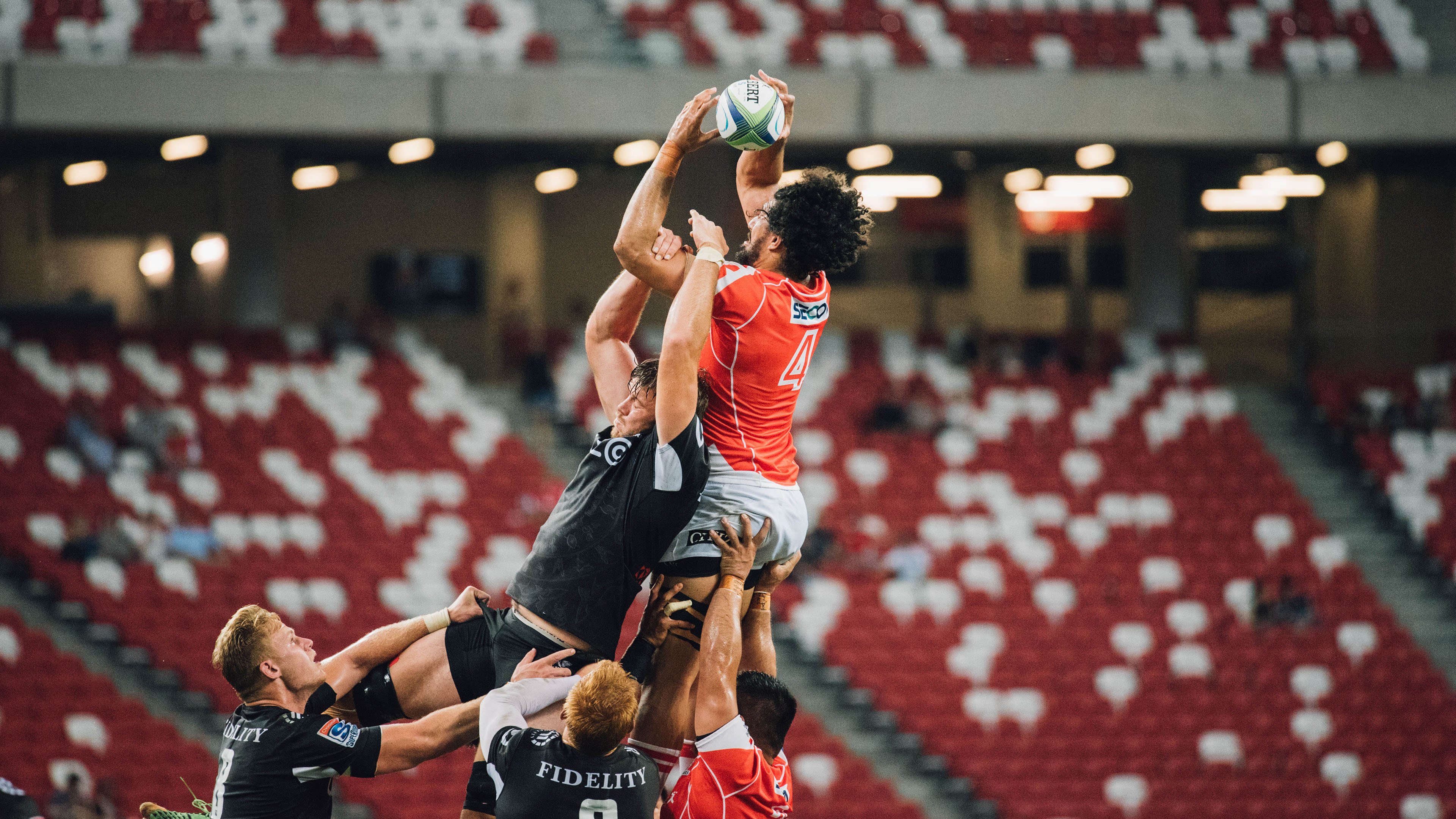 荷兰队在欧洲预赛中表现突出，晋级在即